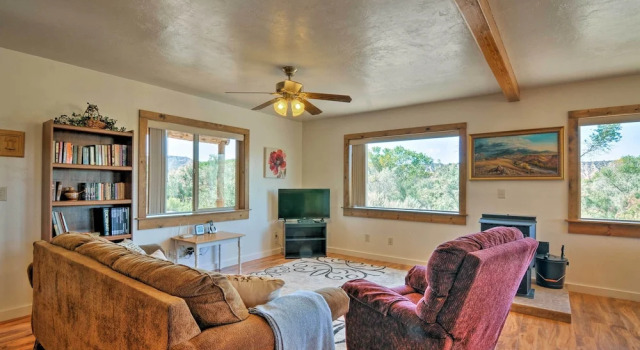 Cozy Henrieville Cabin: 18 Mi to Bryce Canyon NP!, Reserva ahora Hotel Henrieville Utah