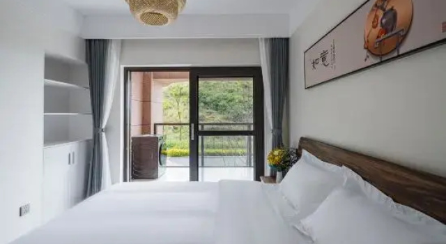 Двухместный люкс с 3 комнатами с красивым видом из окна Chengjiang Fuxian Boutique Stay