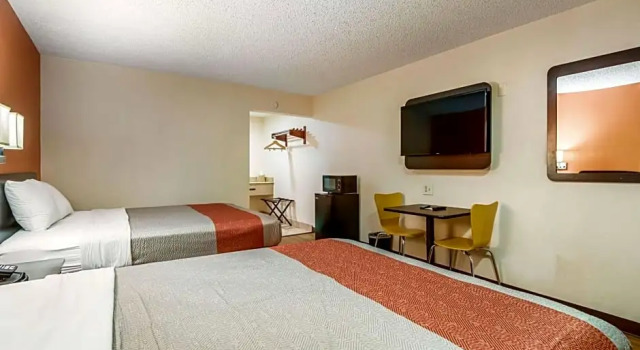 Номер Standard Motel 6-Winnie, TX