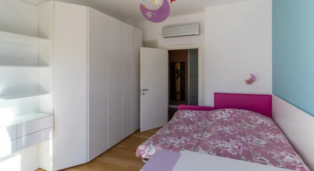 Donatella Home