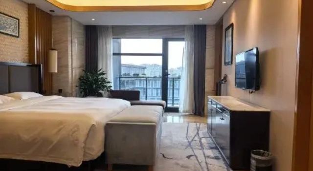 Трёхместный семейный люкс Suzhou Qingshan Conference Center