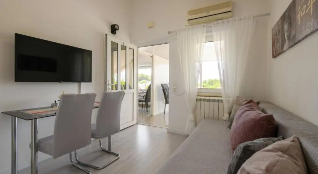 Apartments SoMi, Забронировать Апартаменты/квартира Апартаменты Пореч, Апартаменты/квартира
