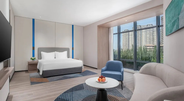 Двухместный люкс c 1 комнатой с видом на город Holiday Inn Express Yinchuan Yuehai