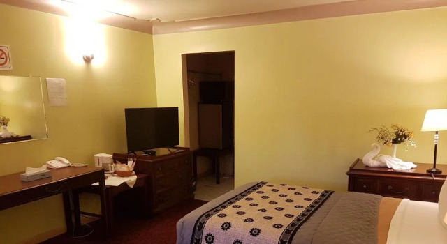 Capri Motel, Varaa Motelli  