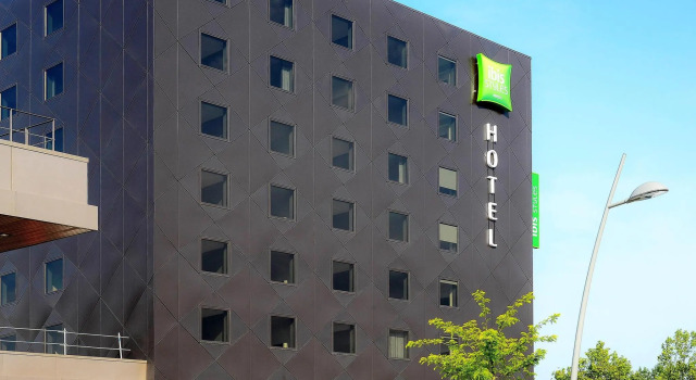 Люкс ibis Styles Caen centre gare