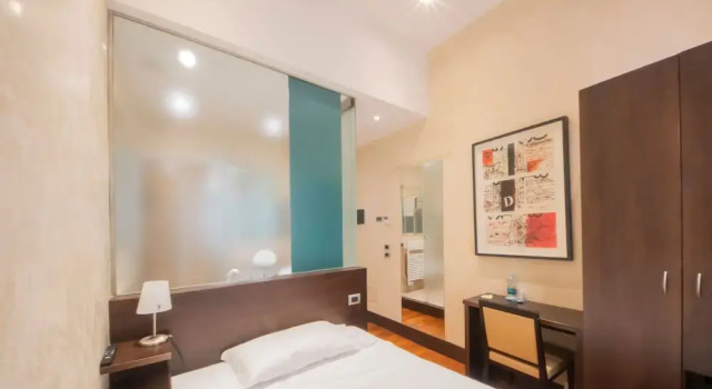 Одноместный номер Century Hotel