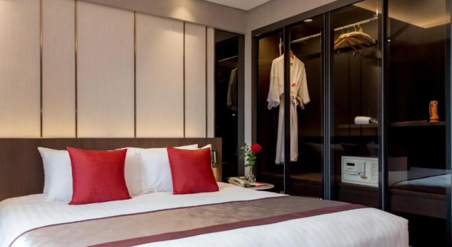 Двухместный люкс Premier с видом на реку Ramada Plaza by Wyndham Bangkok Menam Riverside