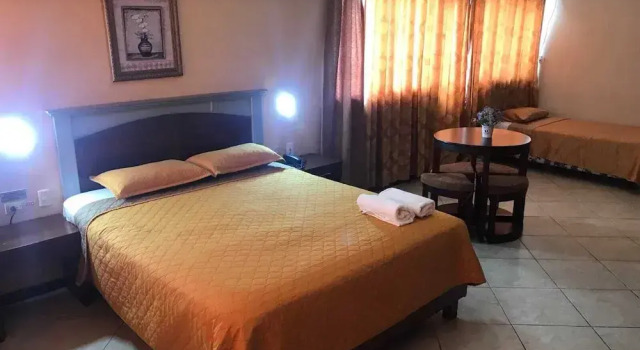 Двухместный люкс Premium с балконом Hotel Malecon Inn