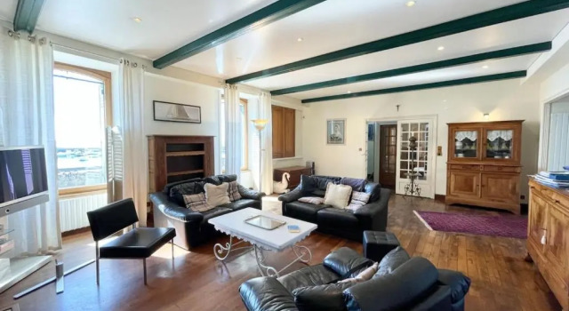 Коттедж Magnifique maison bourgeoise 280 m2 Face au port