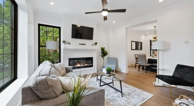 New Lux 3bed 3 5bath Short North, Book Feriehus Villaer i Columbus, Villa