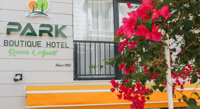 Park Hotel Rooms & Apart