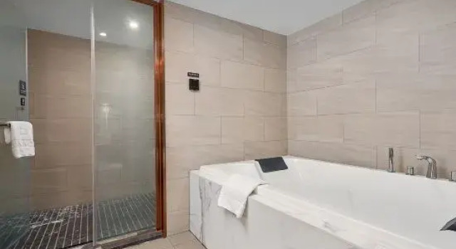 Люкс Business Lavande Hotel Guangzhou east railway station Tianpingjia Subway Station Branch