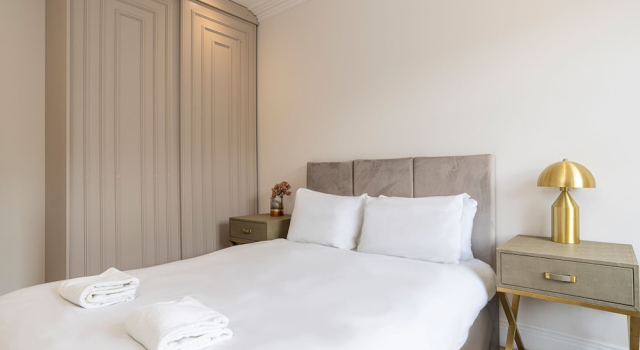 Luxury Apartments Near Harrods and the Science Museum