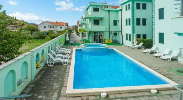 Apartment Vinograd