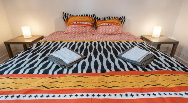 Appartement cœur de ville, wifi, lave + sèche linge, Забронировать Апартаменты/квартира Отели По с парковкой, рядом с Стадион Pau-Pyrenees Whitewater, Парковка