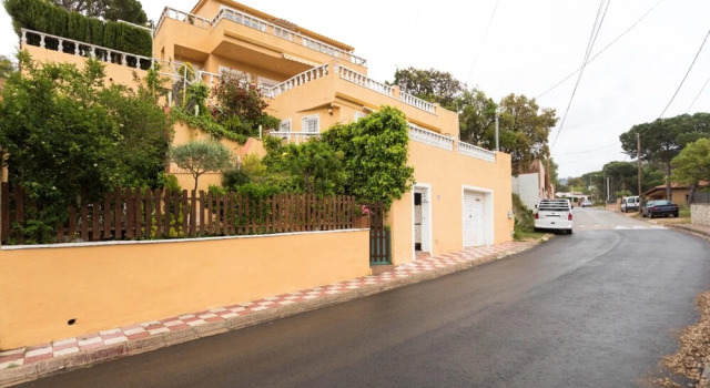 Apartment With 2 Bedrooms in Vidreres, With Wonderful Mountain View, Furnished Terrace and Wifi Near the Beach, Забронировать Апартаменты/квартира Видрерас Провинция Жирона
