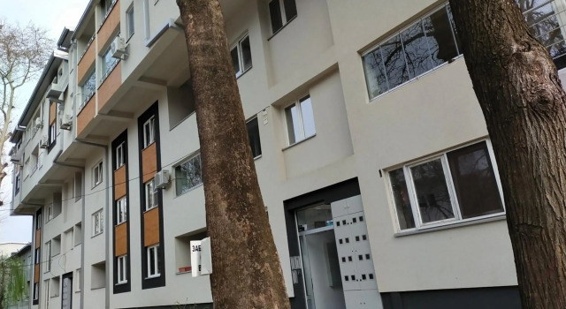 Kostas Duplex, Prenota Hotel Skopje Macedonia