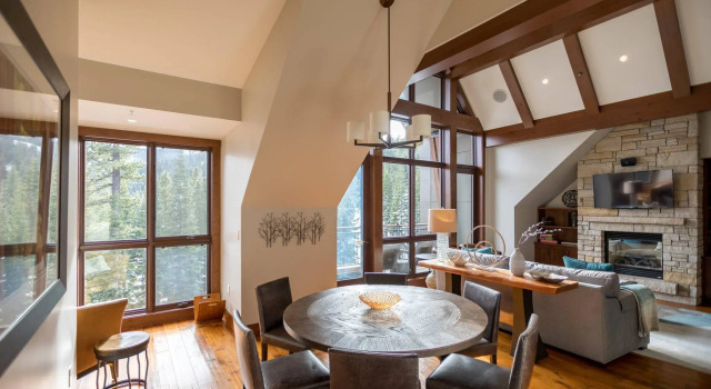 Номер Standard с 3 комнатами с видом на горы The Ritz-Carlton, Lake Tahoe