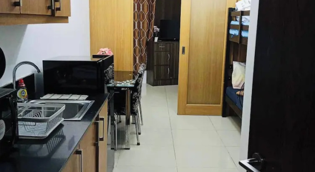 Апартаменты Gentle Pasay City Apartment for Rent - Perfect Family Getaway Near Mall of Asia