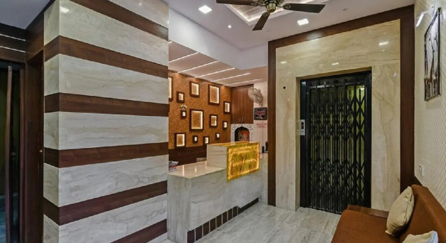 Goroomgo New Sunder Indore, Забронировать Отель Отели штата Махараштры 3 звезды, 3*