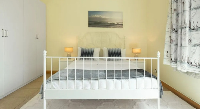 Maison Privee - Shoreline Al Nabat, Забронировать Апартаменты/квартира Отели Дубая с парковкой, Парковка