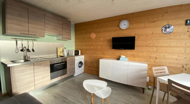 Апартаменты Appartement 5 Personnes au pied des pistes - WIFI -