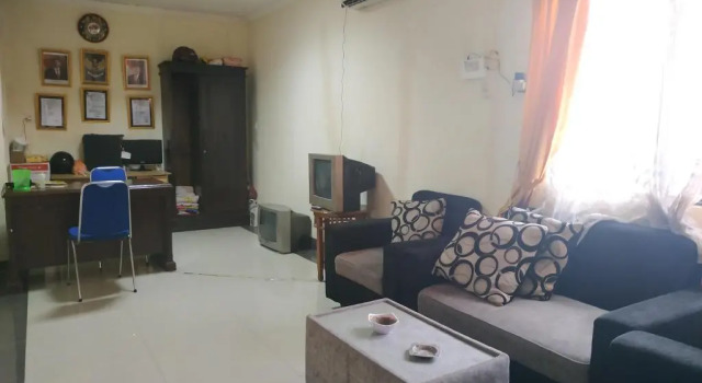 OYO 2832 Wisma Sukatani Indah, Book Hotel Depok West Java