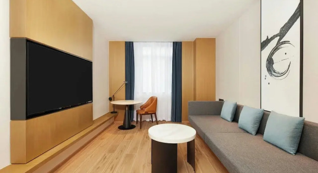 Двухместный люкс с видом на город Fairfield by Marriott Haikou Meilan