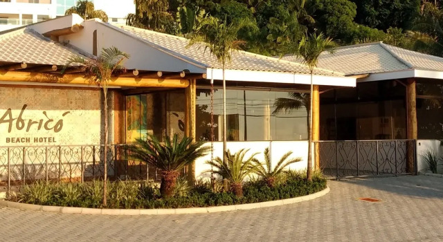 Abricó Beach Hotel