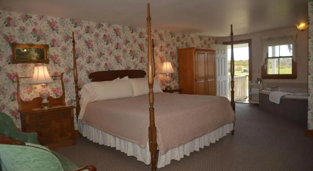 Номер Standard с видом на сад Rose Farm Inn