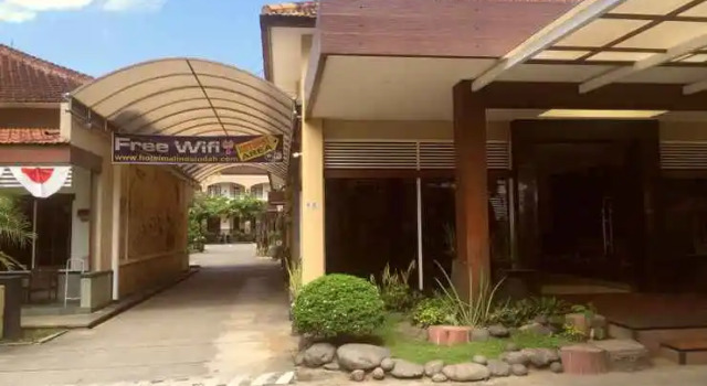 Malinda Indah Hotel, Varaa Hotelli Hotellit Tulungagung aamiaisella, Aamiainen