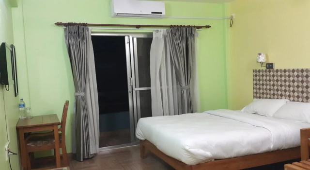 Hotel Bishram