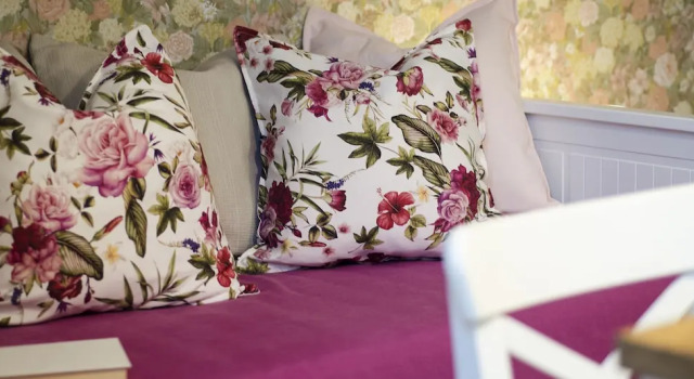JOIVY Flowers Apartment 25, Забронировать Апартаменты/квартира Апартаменты Комо, рядом с Площадь Кавур, Апартаменты/квартира