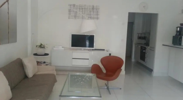 Home Rental Croisette Two Bedroom 80