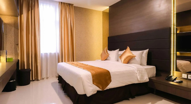 Nivia Hotel, Rezervovat Hotel Hotely v Medan s parkováním, Parkování