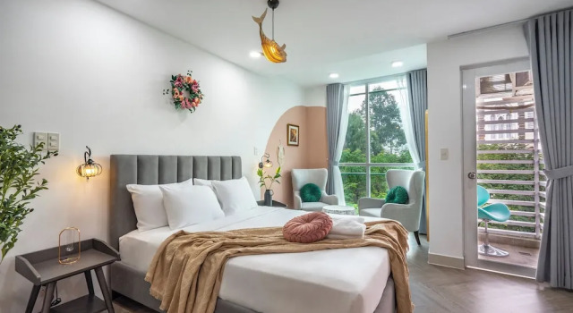 Апартаменты Luxury SAZI Church View Home