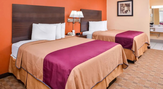 Americas Best Value Inn Ellsworth, Prenota Locanda Ellsworth Kansas