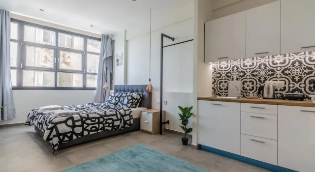 Студия Plenty Apartments Hermes