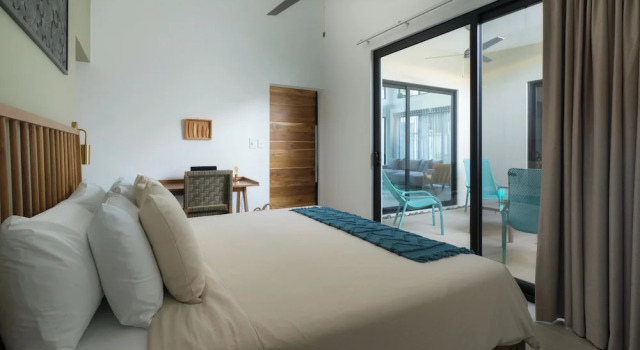 Casa Bo Jungle - Steps to Tamarindo Beach - Surf & Pool