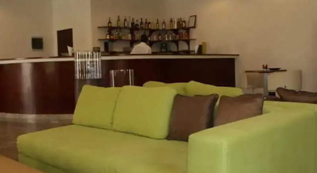 Aldeamento Da Mulemba, Book Hotel Hotels in Luanda with Parking, Parking