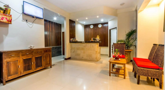 RedDoorz Plus Nusa Lembongan Island, Забронировать Отель Отели Лембонган с парковкой, рядом с Пляж Нуса Лембонган, Парковка