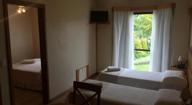 Четырёхместный номер Deluxe Hotel Tissiani Canela