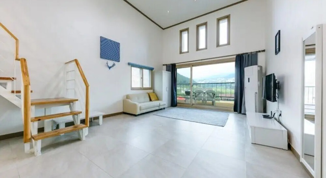 Enfold Pension, Prenota Hotel Hotel a Gyeonggi-do con parcheggio, Parcheggio
