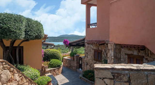 Serene Apartment in Marinella Near Beach, Забронировать Апартаменты/квартира Апартаменты Маринелла, Апартаменты/квартира