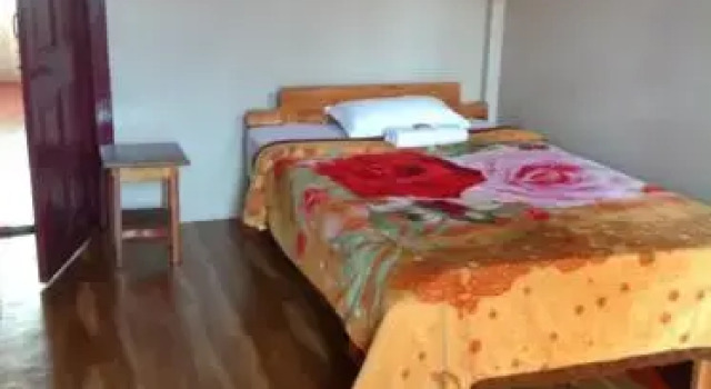 Holly Lodge Guest House