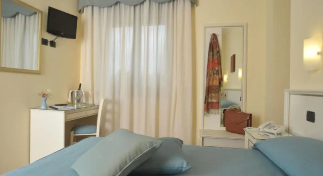 Одноместный номер Classic Costa Hotel