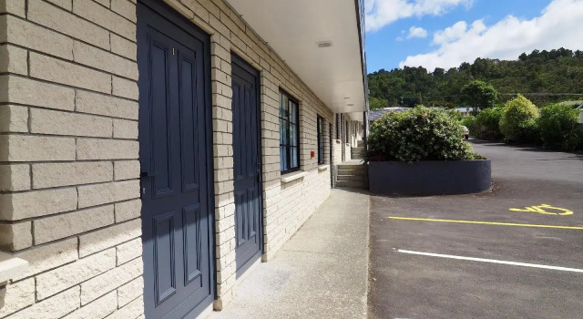 BKs Pohutukawa Lodge, Забронировать Отель Фангареи регион Нортленд, рядом с Whangarei Art Museum