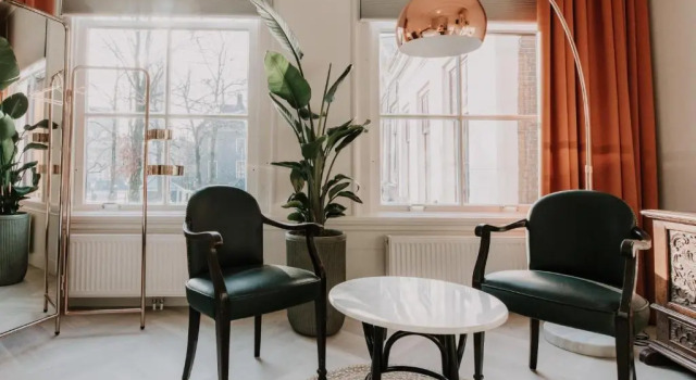 Номер Deluxe Brass Hotel