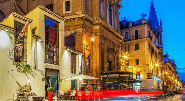Residenza Canova Tadolini - Guesthouse, Prenota Hotel Spagna Roma