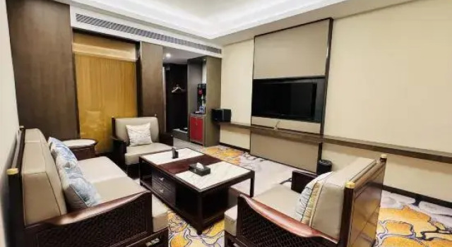 Люкс Presidential Xining YongHe International Hotel